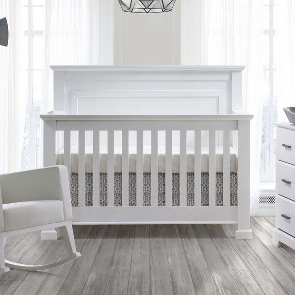 Natart - Taylor “5-in-1” Convertible Crib image 3