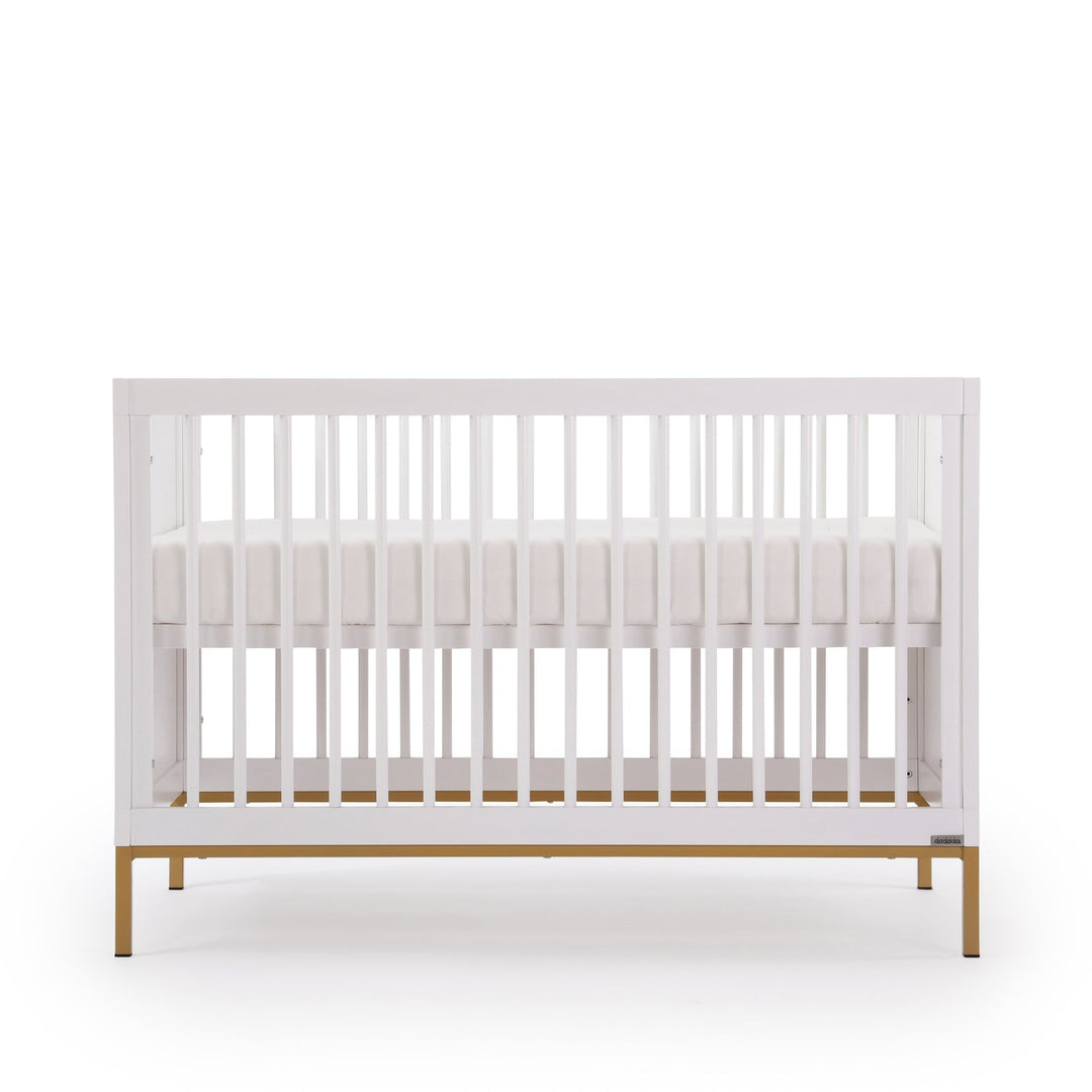 Dadada - Cambridge 3-in-1 Convertible Crib (Toddler Rail Included) image 3