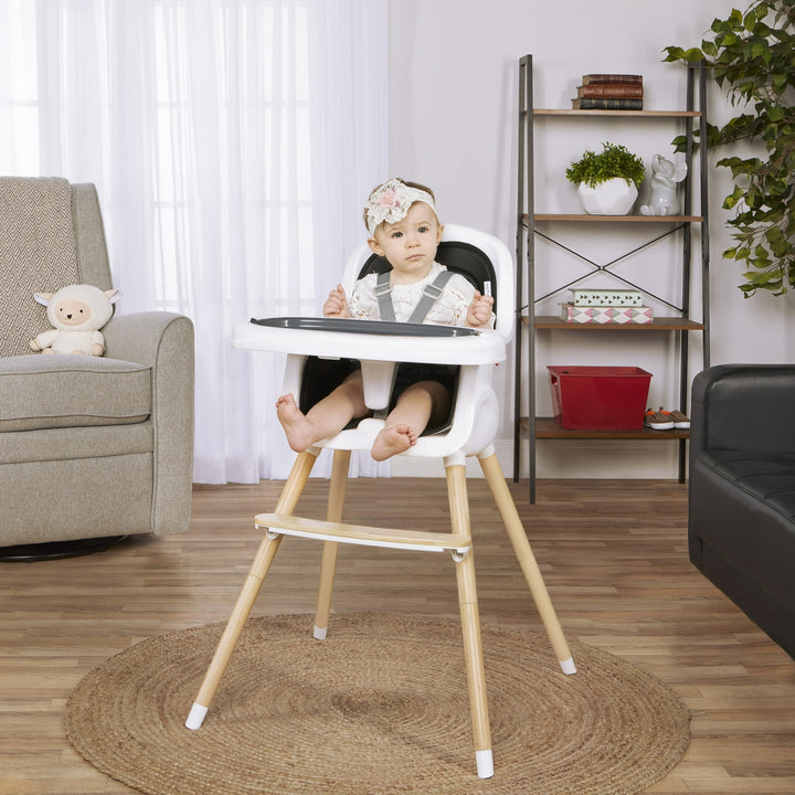 Dream on Me - Lulu 2 in 1 Highchair image 0