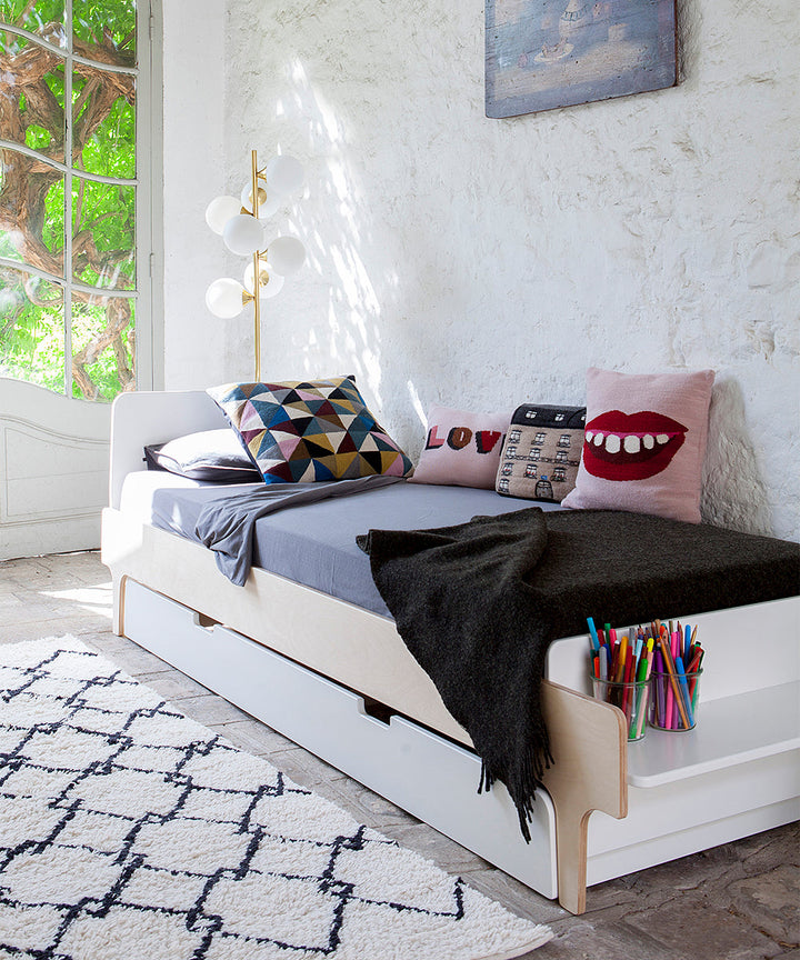 Oeuf NYC - River Twin Bed - White/Birch image